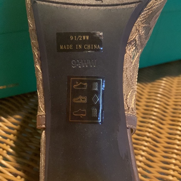 J Renee Faleece Lace/Satin Shoes - Picture 7 of 7